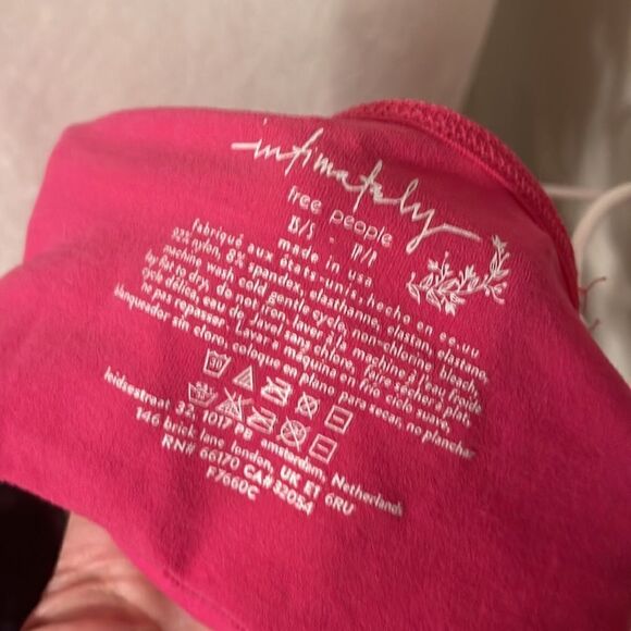 Free People Sweetheart Seamless  Brami  New Size XSmall / Small pink whi… - Picture 5 of 5